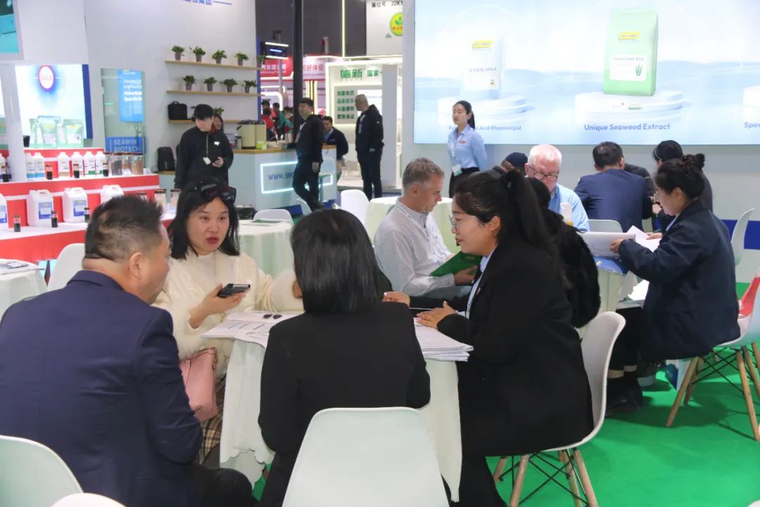 金牌赞助企业leyu.com·乐鱼生物全新亮相上海CAC国际农化展，以科技实力献礼25周年