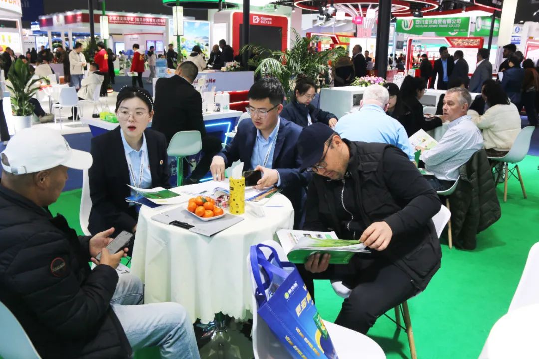 金牌赞助企业leyu.com·乐鱼生物全新亮相上海CAC国际农化展，以科技实力献礼25周年